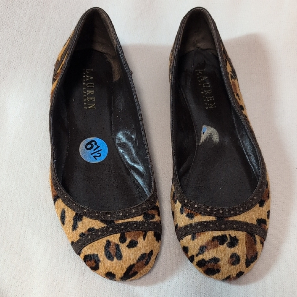 Lauren Ralph Lauren Calf Hair Leopard Print Flats - Picture 2 of 10